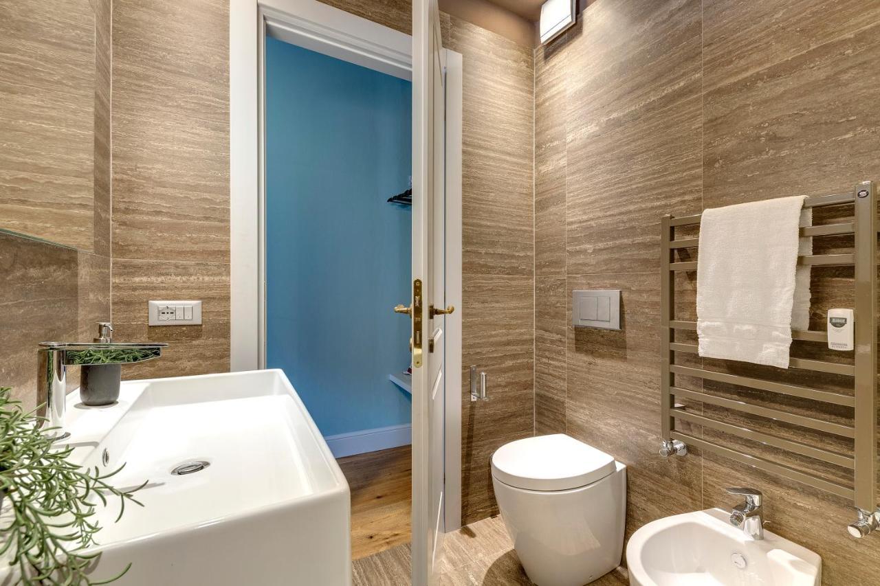 Frida Luxury Apartment By Mamo Флоренция Екстериор снимка